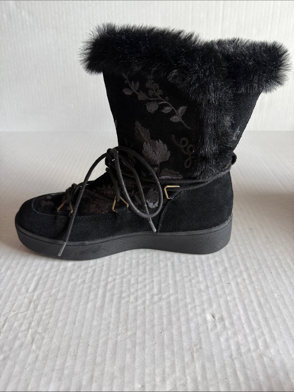NWOT Johnny Was Freja Moon Boot In Black - Picture 6 of 13